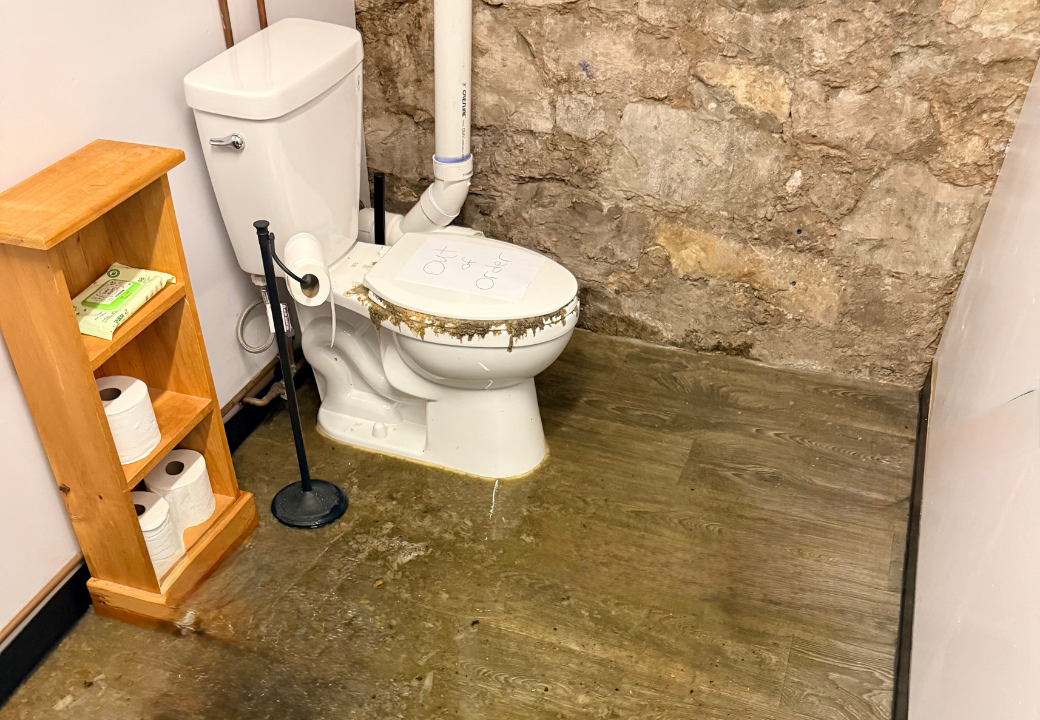Emergency Drain Service (24/7)